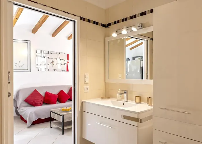 Casa Nostra * Bastia (Corsica)